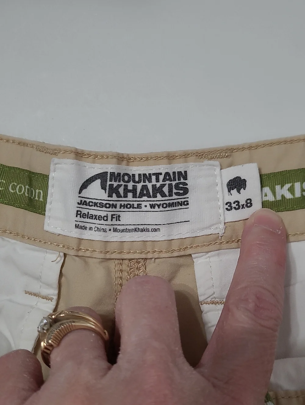 Mountain Khakis Flat Front Organic Cotton Blend Shorts size 33x8
